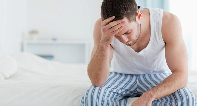 Xuất tinh có máu gây tâm lý lo lắng, hoang mang, giảm ham muốn ở nam giới