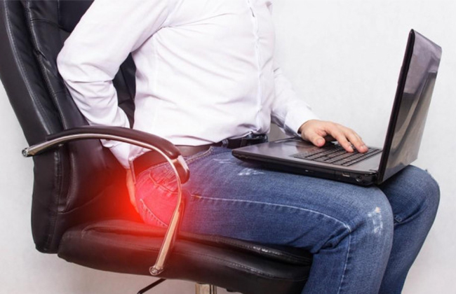 Dân văn phòng là đối tượng có nguy cơ mắc bệnh trĩ tương đối cao