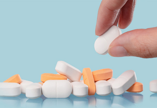 Dương vật nổi mụn có mủ có thể điều trị bằng thuốc